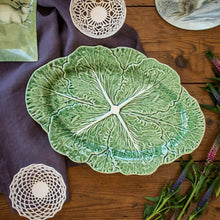 Load image into Gallery viewer, Bordallo Pinheiro Cabbage 15&quot; Oval Platter
