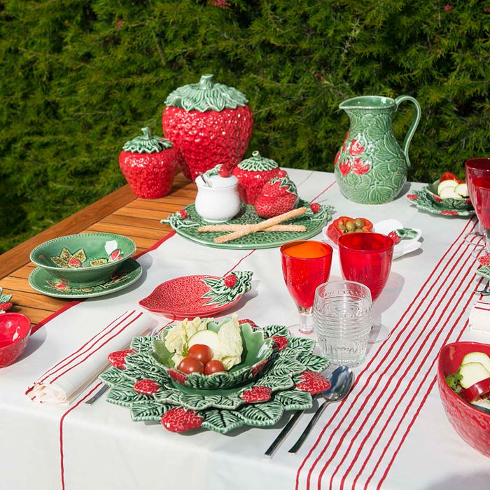 Bordallo Pinheiro Strawberries Tureen – Portugalia Sales Inc