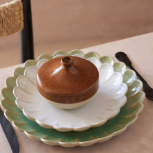 Load image into Gallery viewer, Costa Nova Marrakesh 9" Sable Blanc Salad/Dessert Plate, Set of 4