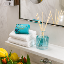 Load image into Gallery viewer, Castelbel Portus Cale Butterflies 100ml. Aroma Diffuser