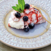 Load image into Gallery viewer, Costa Nova Cristal 9" Nacar Salad/Dessert Plate Set