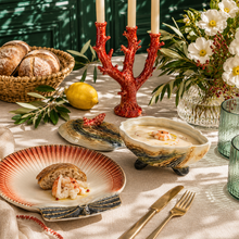 Load image into Gallery viewer, Bordallo Pinheiro Oysters & Scallops Medium Tureen