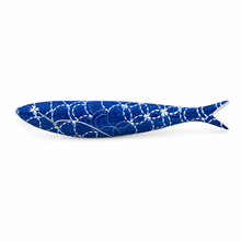 Load image into Gallery viewer, Bordallo Pinheiro Decorative Earthenware Sardine – Precious