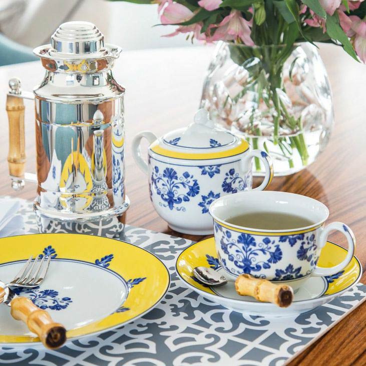 Vista Alegre Castelo Branco 4-Piece Dinnerware Set – Embroidery-Inspired Plates & Bowls