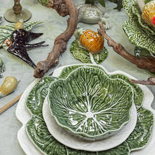 Load image into Gallery viewer, Bordallo Pinheiro Cabbage 13 oz. Bowl, Set of 4