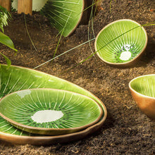 Load image into Gallery viewer, Bordallo Pinheiro Tropical Fruits Kiwi Platter