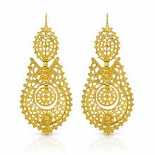 Load image into Gallery viewer, Brincos Rainha Filigree Earrings – Gold Plated 925 Sterling Silver (L)