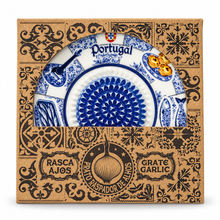 Load image into Gallery viewer, Ceramic Garlic & Tomato Grater Plate – Portugal Icons Design, 5"