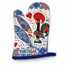 Load image into Gallery viewer, Portuguese Barcelos Rooster & Sarinde Oven Mitt & Pot Holder Set - Azulejo Tile Kitchen Design