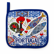 Load image into Gallery viewer, Portuguese Barcelos Rooster & Sarinde Oven Mitt & Pot Holder Set - Azulejo Tile Kitchen Design