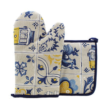 Load image into Gallery viewer, 100% Cotton Traditional Portuguese Symbols Oven Mitt and Pot Holder Set