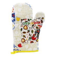 Load image into Gallery viewer, 100% Cotton Portuguese Azulejo Good Luck Rooster Hearts Yellow Oven Mitt Set
