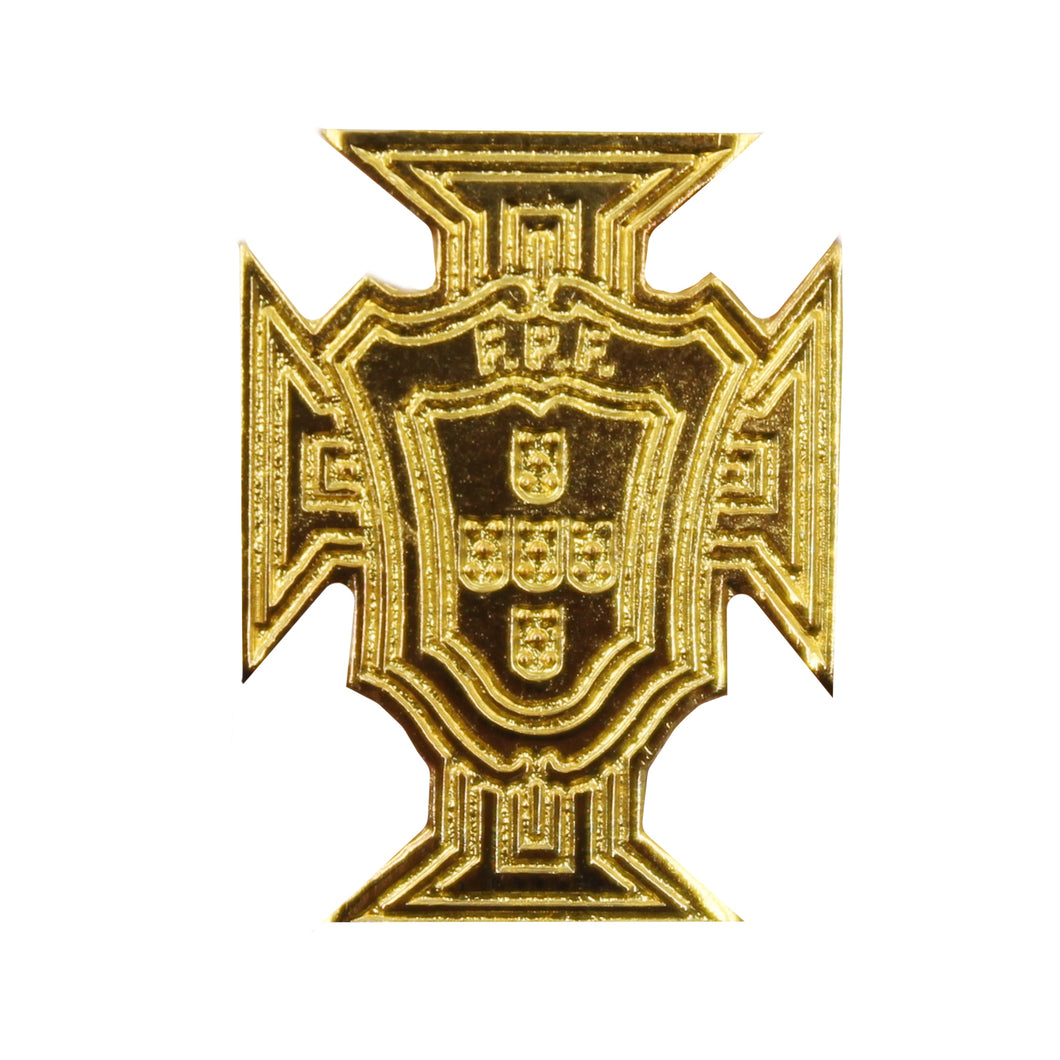 Portuguese National Soccer Team Gold Pin Souvenir