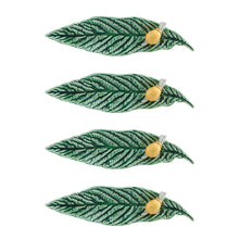 Load image into Gallery viewer, Bordallo Pinheiro Leaves Medlar Leaf with Snail, Set of 4
