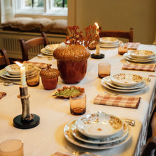 Load image into Gallery viewer, Bordallo Pinheiro Gudrun Large Acorn Box