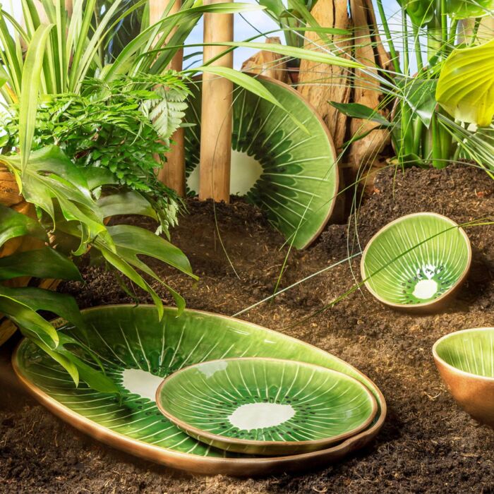 Bordallo Pinheiro Tropical Fruits Kiwi Charger Plate – Portugalia