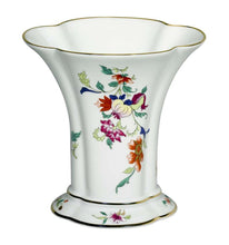 Load image into Gallery viewer, Vista Alegre Samatra Eduardo II Vase