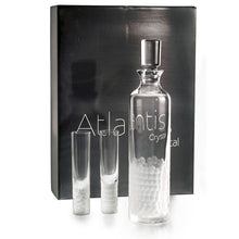 Load image into Gallery viewer, Vista Alegre Atlantis Artic Case With Vodka Decanter and 4 Shots
