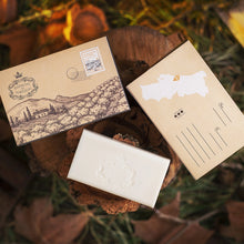 Load image into Gallery viewer, Essencias de Portugal Postcard Orange Flower 300 g. Soap