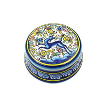 Load image into Gallery viewer, Coimbra Ceramics Hand-painted Decorative Round Box with Lid XVII Cent Recreation #116-1 1700
