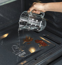 Load image into Gallery viewer, General Electric JGBS66DEKWW 30” White Freestanding Gas Range 220-240 Volts Export Only