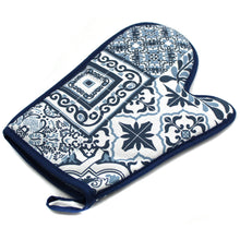 Load image into Gallery viewer, 100% Cotton Portugal Blue Tile Azulejo Oven Mitt, Bread Basket, and Pot Holder Set