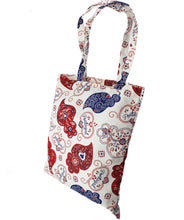 Load image into Gallery viewer, Reusable Portuguese Viana Hearts Tote Bag
