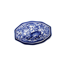 Load image into Gallery viewer, Coimbra Ceramics Hand-painted Decorative Box with Lid XVII Cent Recreation #130-7