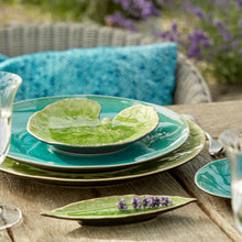 Load image into Gallery viewer, Costa Nova Riviera 7" Tomate Laurel Leaf Set