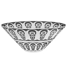 Load image into Gallery viewer, Vista Alegre Portuguese Cobblestone Salad Bowl
