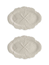 Load image into Gallery viewer, Bordallo Pinheiro Cabbage 15&quot; Beige Oval Platter, Set of 2
