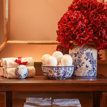 Load image into Gallery viewer, Castelbel Portus Cale Gold &amp; Blue Christmas Baubles Soap Set
