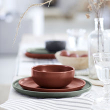 Load image into Gallery viewer, Casafina Pacifica 9&quot; Cayenne Salad/Dessert Plate Set
