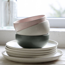 Load image into Gallery viewer, Casafina Pacifica 9&quot; Vanilla Salad/Dessert Plate Set
