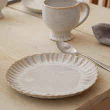 Load image into Gallery viewer, Casafina Mallorca 9&quot; Sand Beige Salad/Dessert Plate Set
