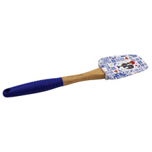 Load image into Gallery viewer, Portuguese Azulejo Silicone Baking Spatula with Rooster Design &amp; Wooden Handle
