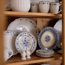 Load image into Gallery viewer, Costa Nova Vila White &amp; Blue Salad/Dessert Plate Set
