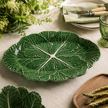 Load image into Gallery viewer, Bordallo Pinheiro Cabbage 15" Oval Platter
