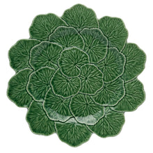 Load image into Gallery viewer, Bordallo Pinheiro Geranium Charger Plate, Set of 2
