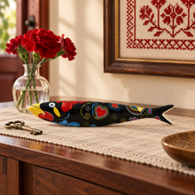 Load image into Gallery viewer, Bordallo Pinheiro Decorative Earthenware Sardine – Barcela
