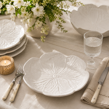 Load image into Gallery viewer, Bordallo Pinheiro Cabbage Beige Dinner Plates, Set of 4

