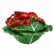 Load image into Gallery viewer, Bordallo Pinheiro Cabbage with Lobsters 2 L. Tureen
