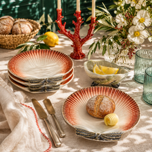 Load image into Gallery viewer, Bordallo Pinheiro Oyster &amp; Scallops Bread and Butter Plate, Set of 4
