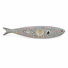 Load image into Gallery viewer, Bordallo Pinheiro Decorative Earthenware Sardine – Spellingbound
