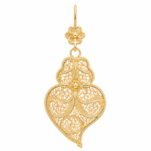Load image into Gallery viewer, Brincos Coração de Viana Filigree Earrings – Gold Plated 925 Sterling Silver (L)
