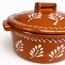 Load image into Gallery viewer, Socerâmica Hand-Painted Terracotta Cooking Pot with Lid, Made in Portugal
