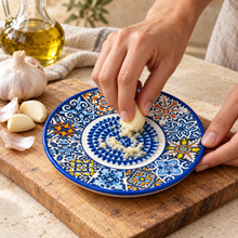 Load image into Gallery viewer, Ceramic Garlic &amp; Tomato Grater Plate – Azulejo Tile Design, 5"
