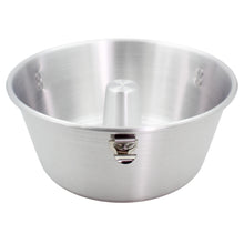 Load image into Gallery viewer, Portuguese Smooth Aluminum Pudding Mold with Lid - Traditional Flan &amp; Cake Bakeware
