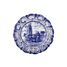Load image into Gallery viewer, Traditional Portuguese Blue Floral Ceramic Our Lady of Fatima 5&quot; Decorative Plate
