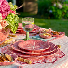 Load image into Gallery viewer, Bordallo Pinheiro Cabbage Pink Dinner Plate, Set of 4
